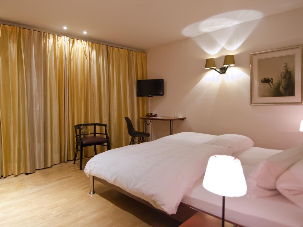 Hotel Scholl Schwaebisch Hall Phòng bức ảnh